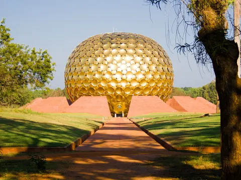 Discover Auroville: Vision and Community