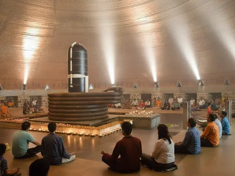 Isha Yoga Tour