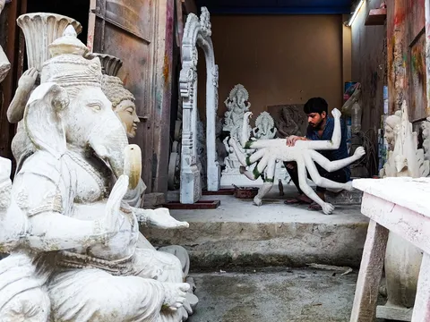 Mahabalipuram Sculpting Tour