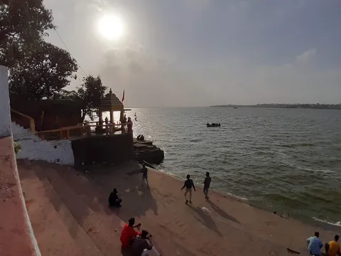 Shahjahan Begum and Her Shahjahanabad