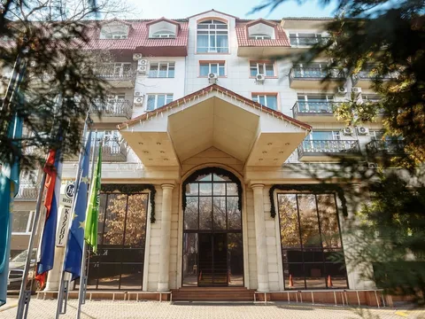 Kazzhol Hotel