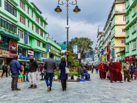 Darjeeling and Gangtok: A Himalayan Harmony