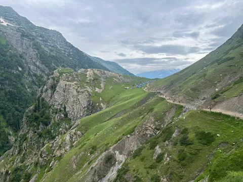 Divine Bliss: Amarnath and Vaishno Devi