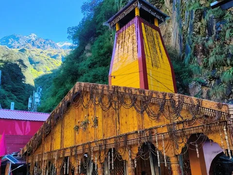 Char Dham Yatra via Helicopter
