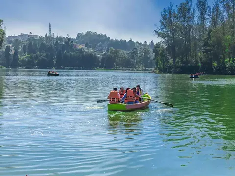 Discover Ooty from Bangalore