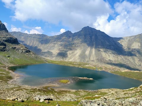 Kashmir Meadows and Valleys - 3N/4D days holiday package