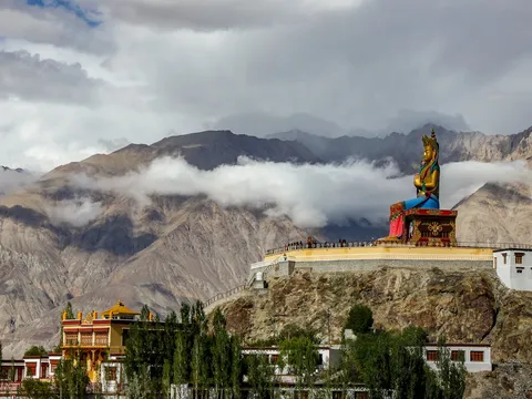Exotic Ladakh with Khardungla