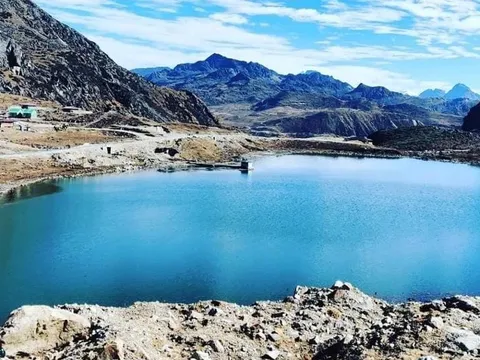 Kaziranga and Tawang Tour Package