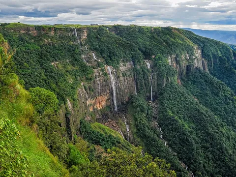 Kaziranga Safari with Shillong Tour