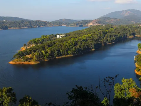 Kaziranga Safari with Shillong Hills