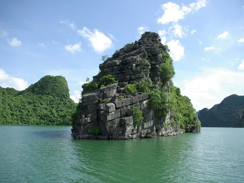 Amazing Vietnam Tour