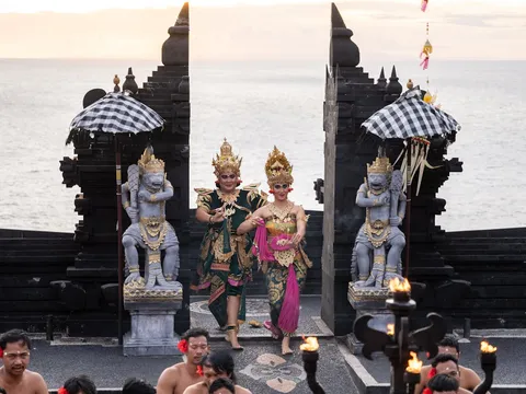 Healing Waves of Bali