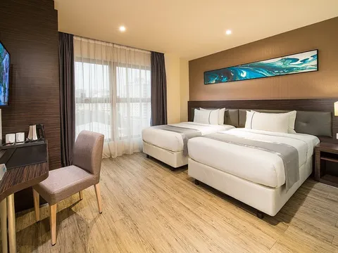 Ramada Encore