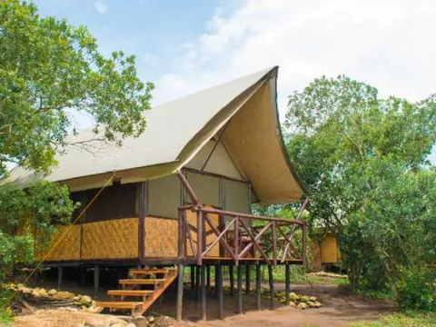 Bush Lodge
