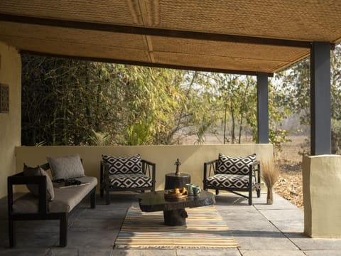 Gondia Cottage