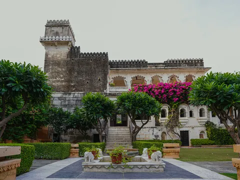 Rawla Narlai