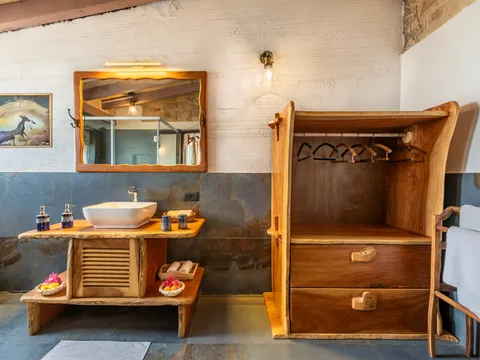 Room Dasada Wing